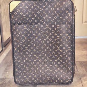 Louis Vuitton Pegasus 65 Luggage